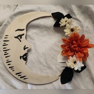 NWT Crescent moon wreath Flowers Wall Hanging Art Wood & Metal Cottage Core